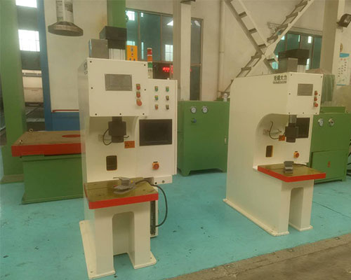 Precision electric cylinder press machine
