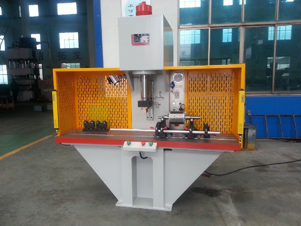 Y41A single column straightening machine