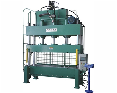 Four column hydraulic press